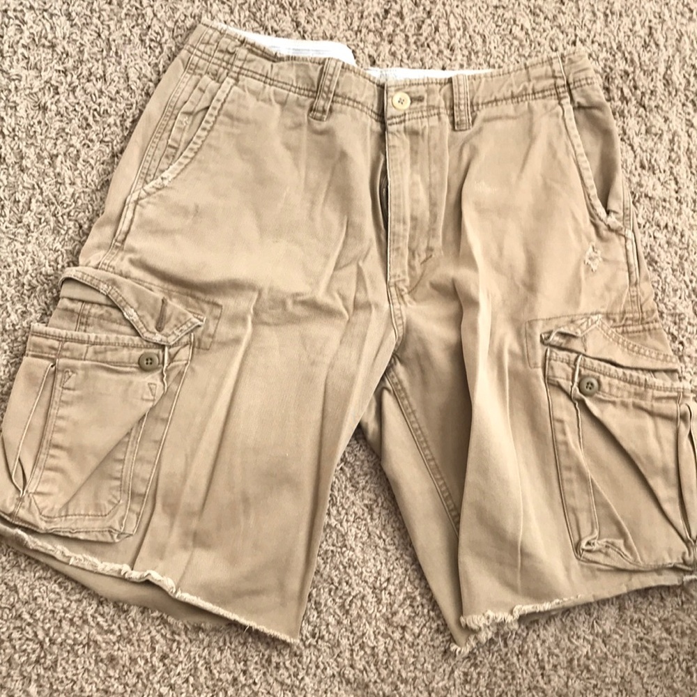 Great condition American Eagle cargo shorts