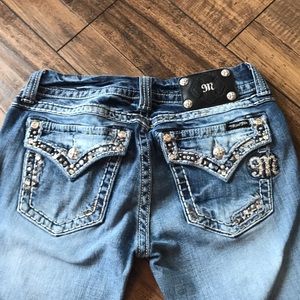 💢FLASH SALE💢Miss Me Straight Cut Jeans