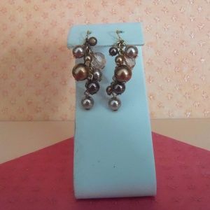 VINTAGE FAUX PEARL EARRINGS