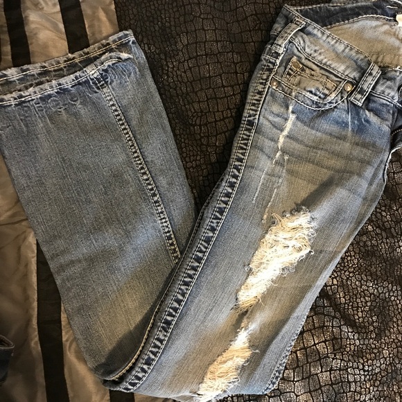 Silver Jeans - Picture 3 of 4