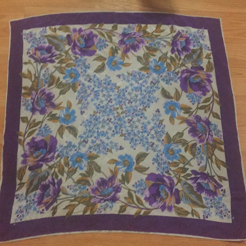 Oscar de la rents vintage silk scarf