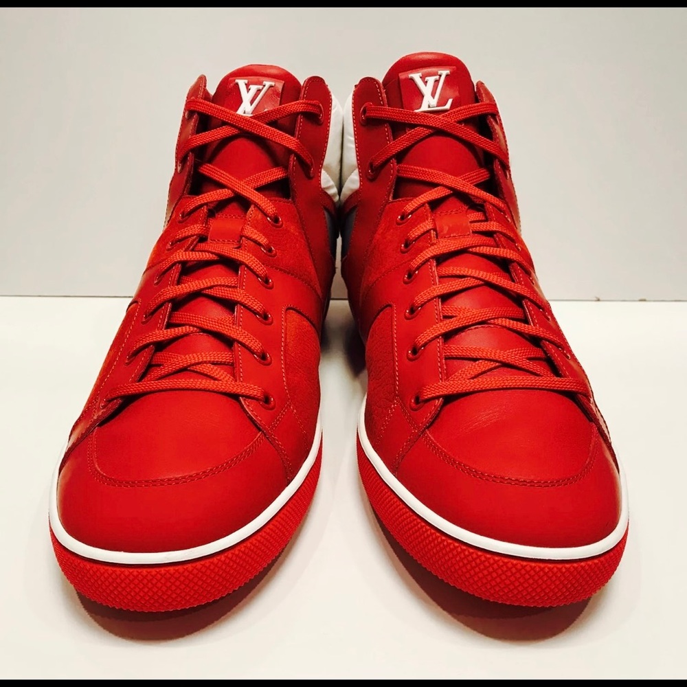 Louis Vuitton's 11(US) men sneakers new