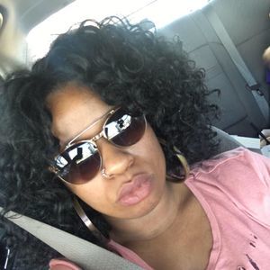 Meet your Posher, Alecia