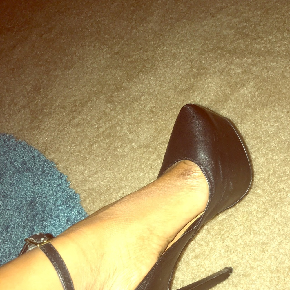 Black heels