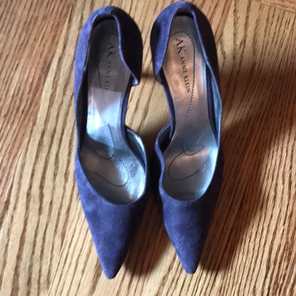 Shoes - Picture 3 of 5