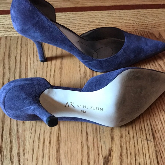 Shoes - Picture 5 of 5