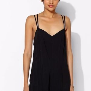 UO Silence + Noise Romper w/ Criss Cross Back XS