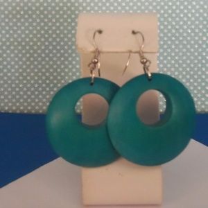 VINTAGE TURQUOISE COLORED HOOPS