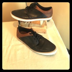 LEATHER SNEAKERS size 11