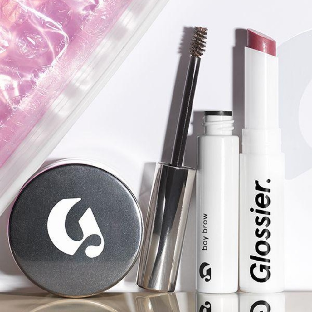 10% off Glossier skincare and makeup