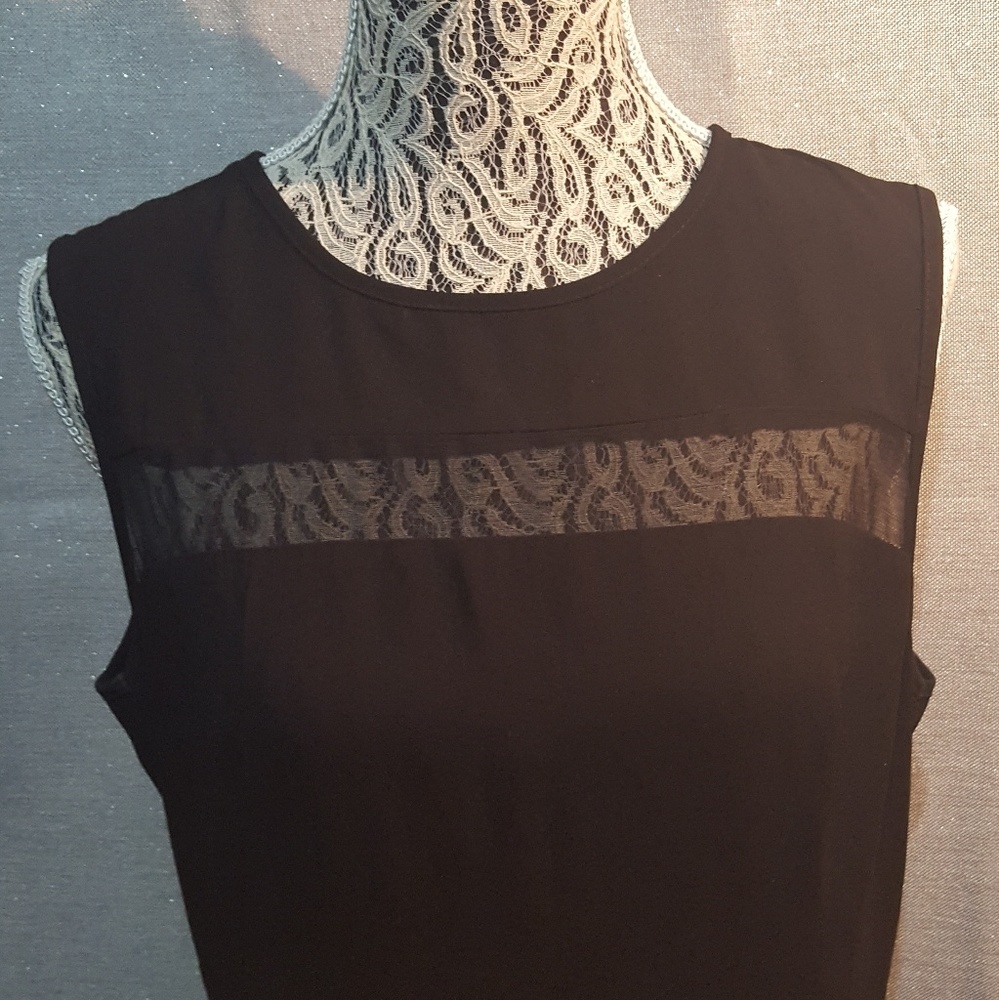 Dress - Picture 2 of 5
