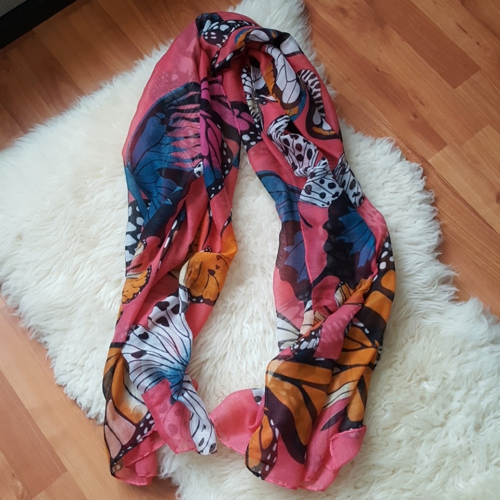 Scarf