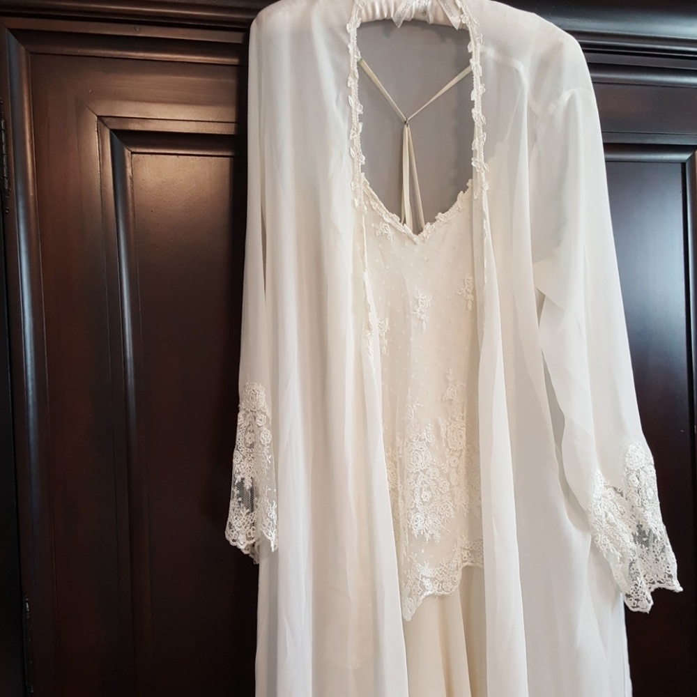 Night gown