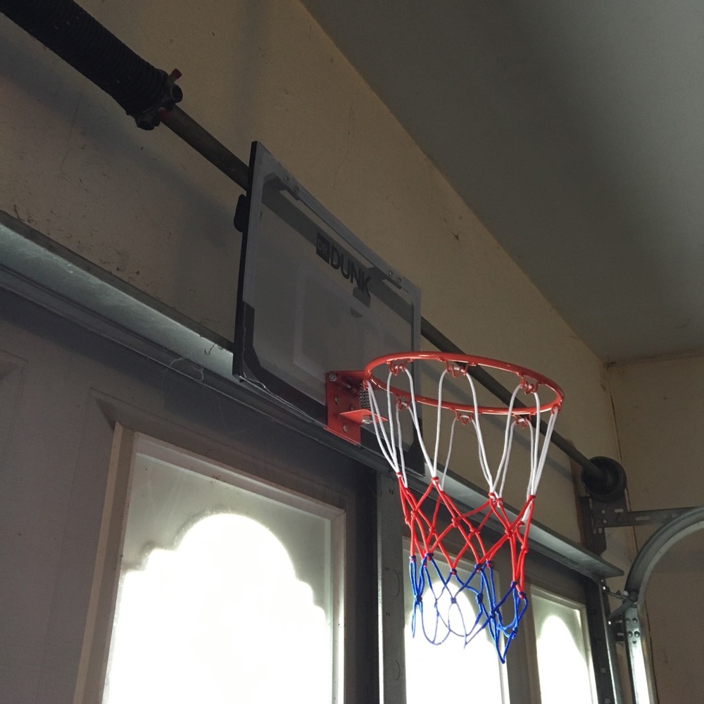 Mini Basketball Hoop - Picture 4 of 7