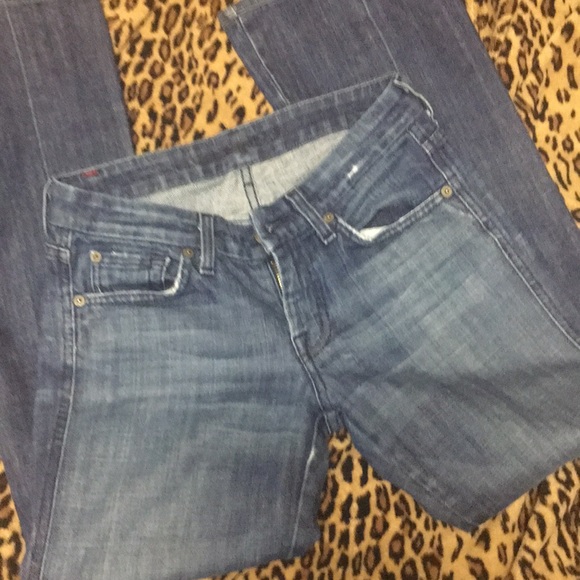 🛑SOLD LOCALLY🛑 7 for all mankind size 25 jeans - Picture 3 of 4