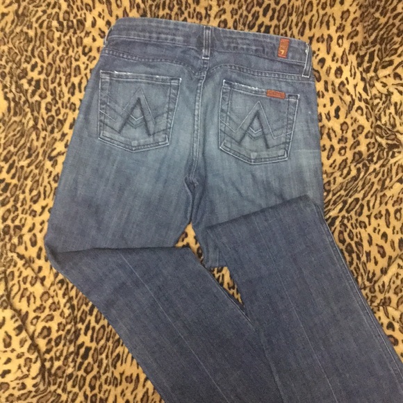 🛑SOLD LOCALLY🛑 7 for all mankind size 25 jeans - Picture 4 of 4