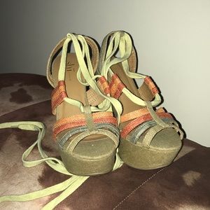Linen lace up Wedges. ***SOLD***