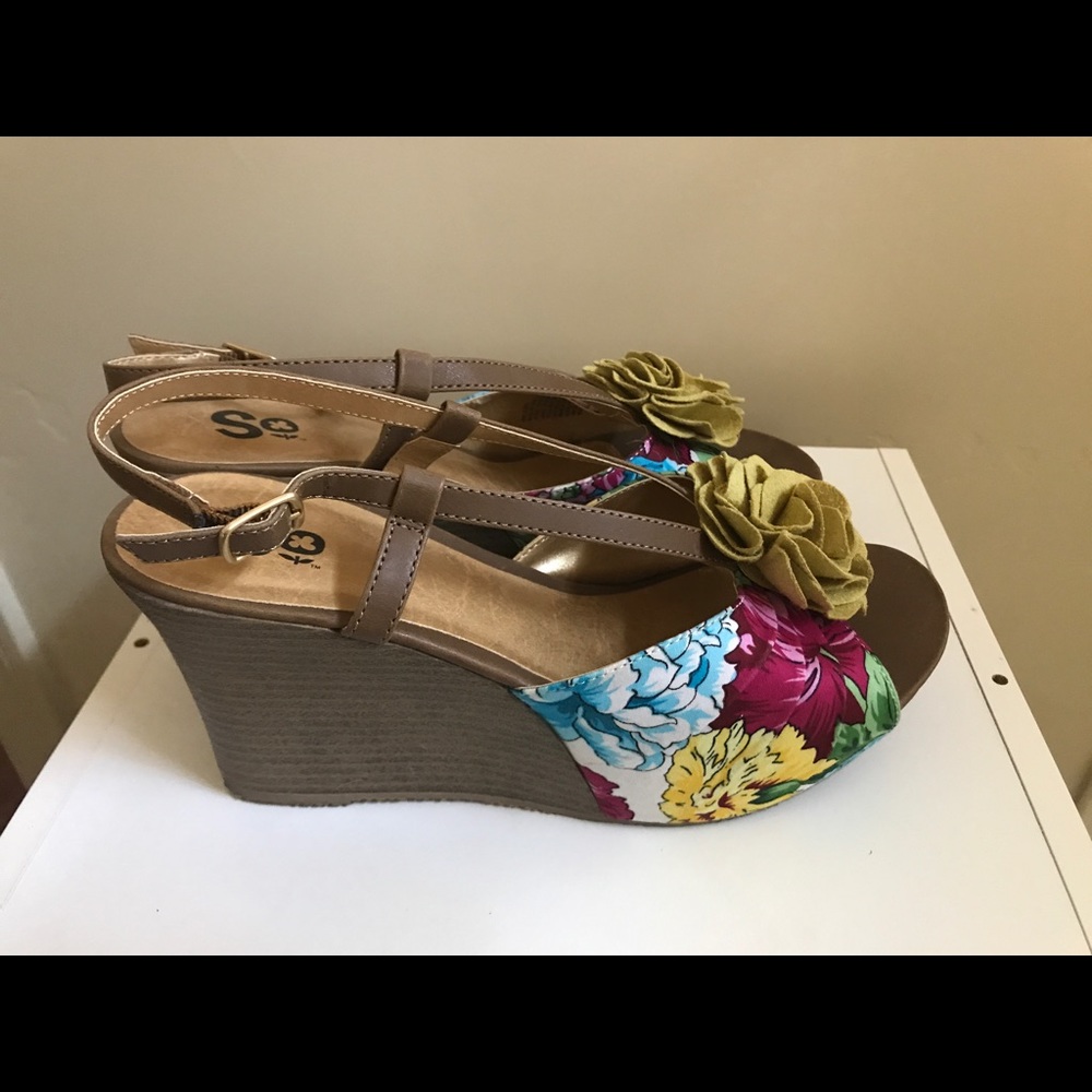 Floral wedges for Enrique only