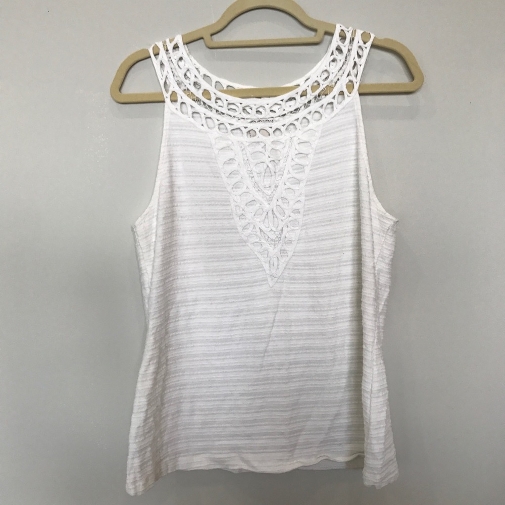 Anthropologie detailed white sleeveless top