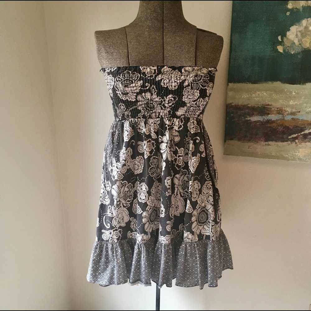 Flirty Floral Strapless Dress