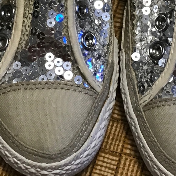 SPECIAL EDITION SEQUENCE CONVERSE. - Picture 7 of 7