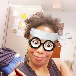 Meet your Posher, Nicole