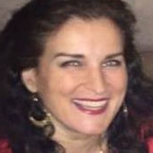 Meet your Posher, Lena