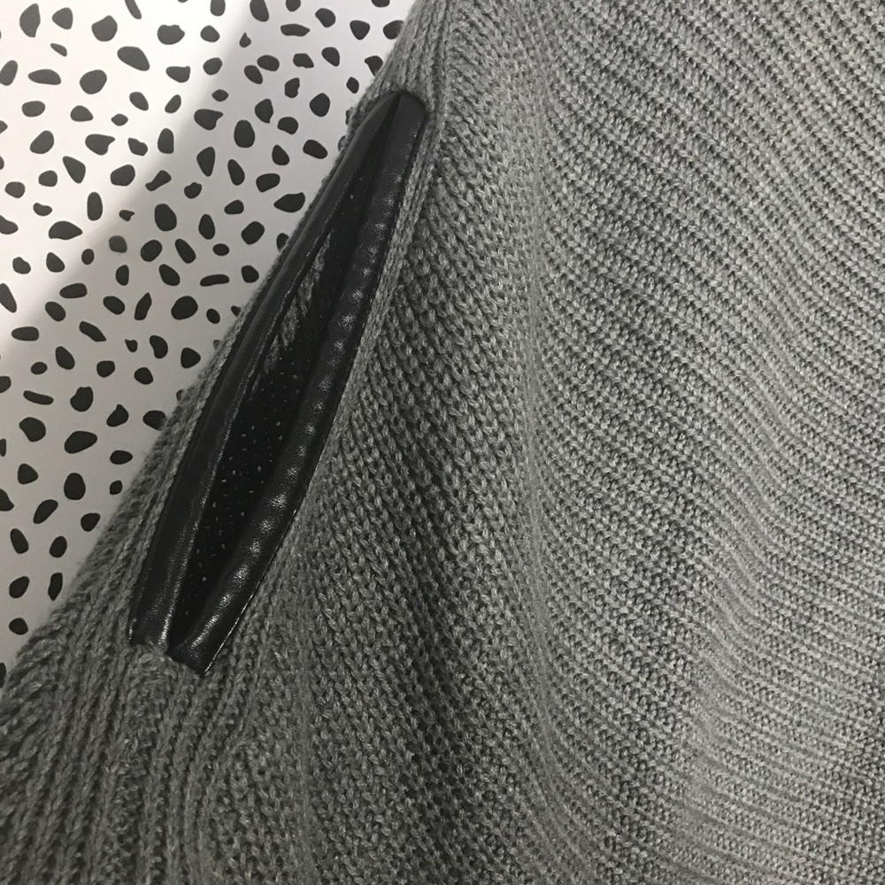 NY & Company Gray Poncho with Faux Leather Trim - Picture 4 of 7