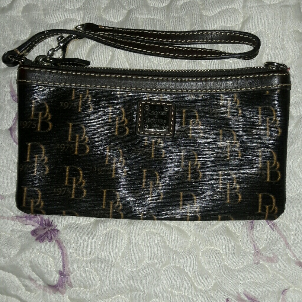 Wristlet