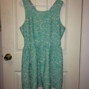 Annabella Dress Size L