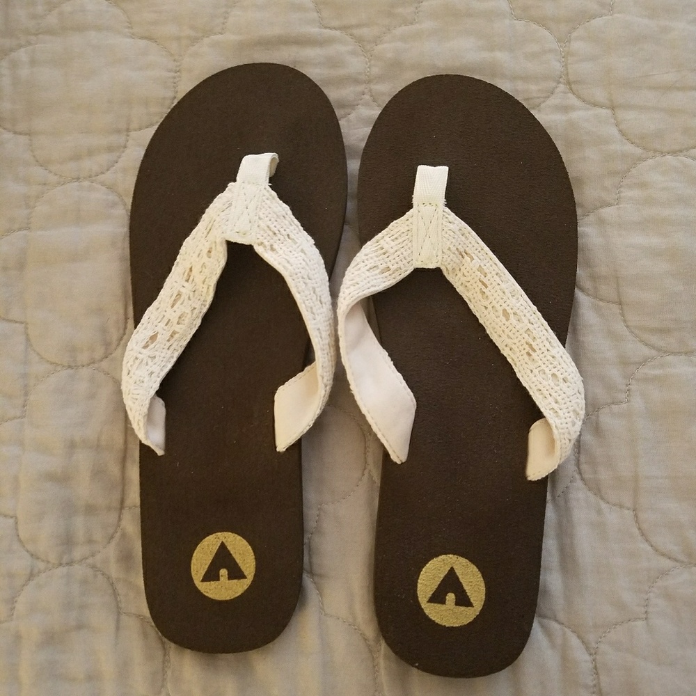 Women's flip flops - brand new