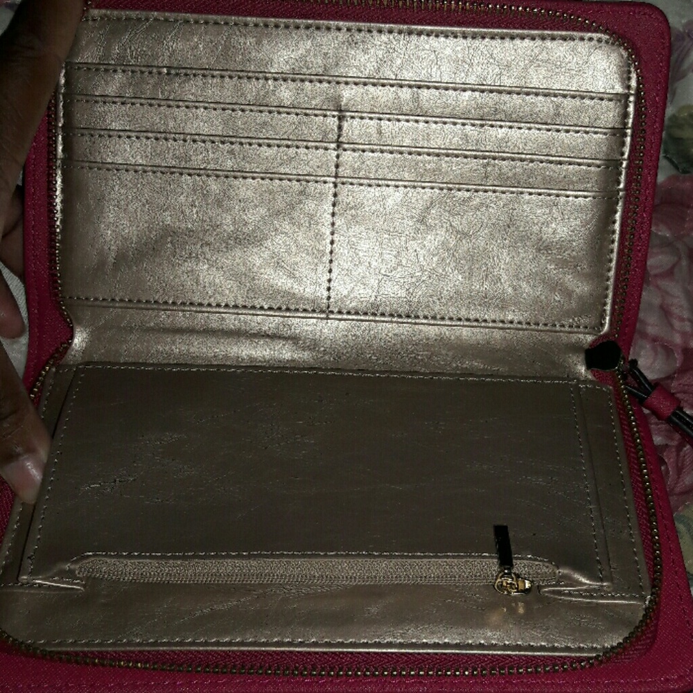Wallet - Picture 2 of 2