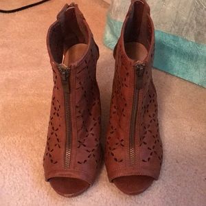 Ankle boot wedges from altar'd state
