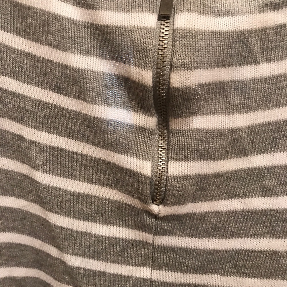 Sweater - Picture 2 of 3