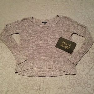 ❣American Eagle Outfitters Sweater