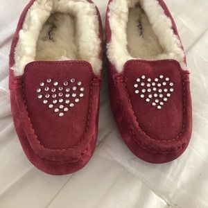 Girls ugg slippers