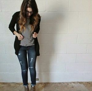 Perfect for Fall! Black Zenana Outfitters cardigan