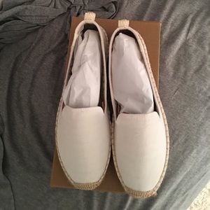 NEW Soludos white sneakers