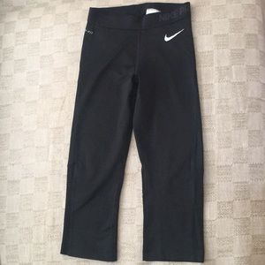 Nike Pro Capri Legging Tights