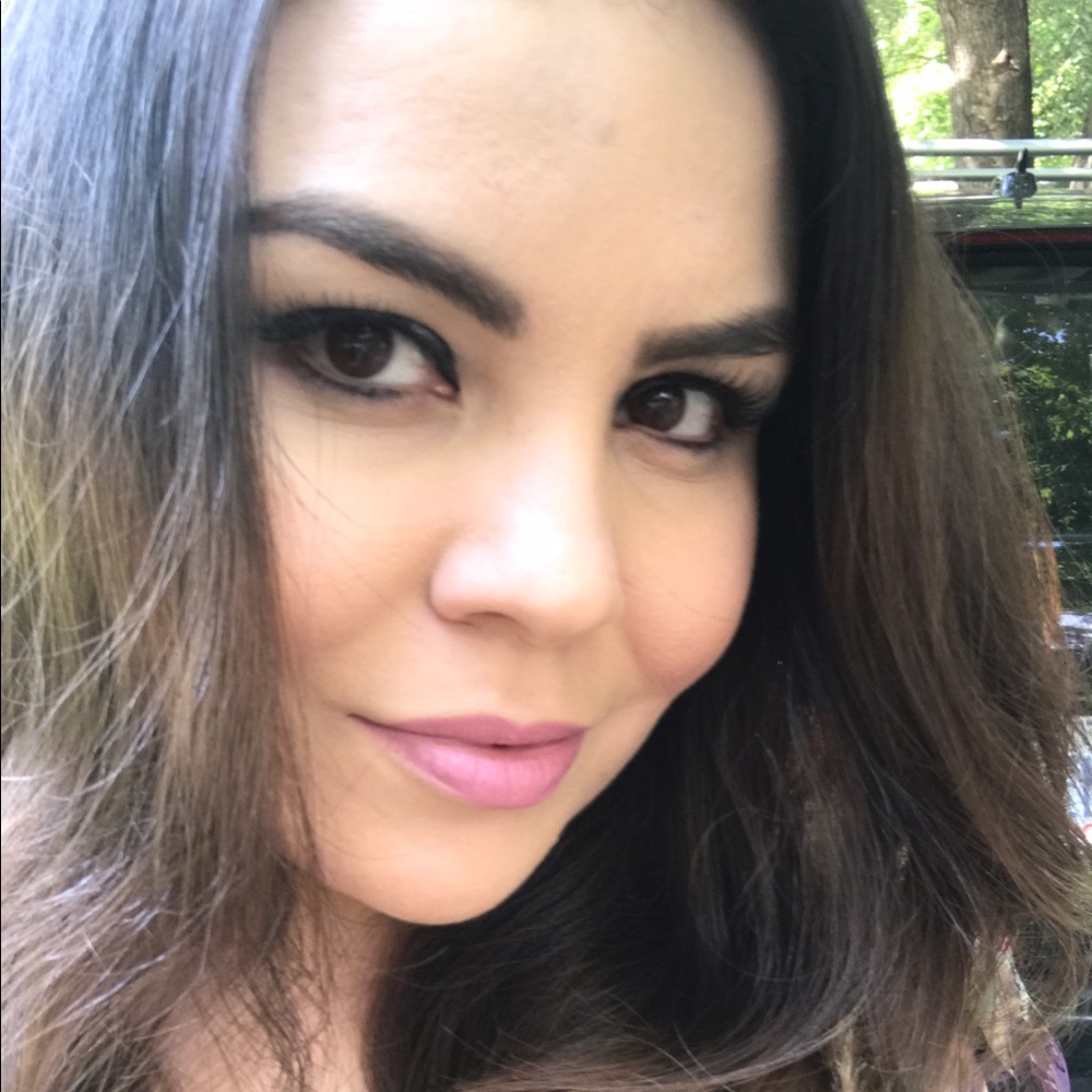 Meet your Posher, Karla