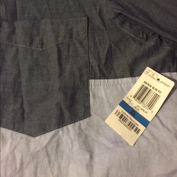 ‼️SALE‼️Brand New Club Room Casual Button Up - Picture 2 of 3