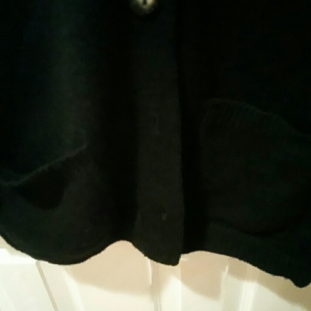 Sweater - Picture 2 of 3