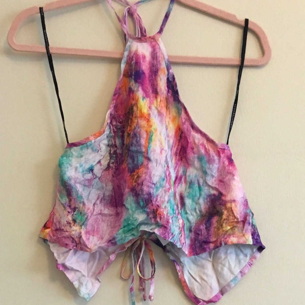 NWOT SOMEDAYS LOVIN Printed Halter Crop Top