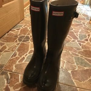 Hunter shoes