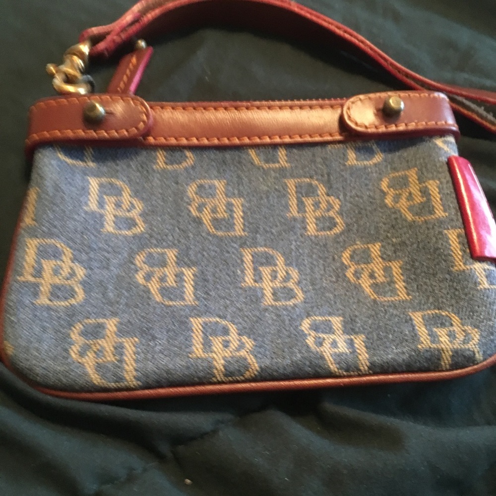 Dooney & Bourke Wristlet