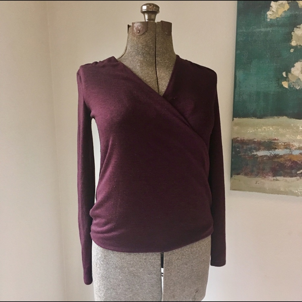 {3 for $20} Banana Republic Maroon Top