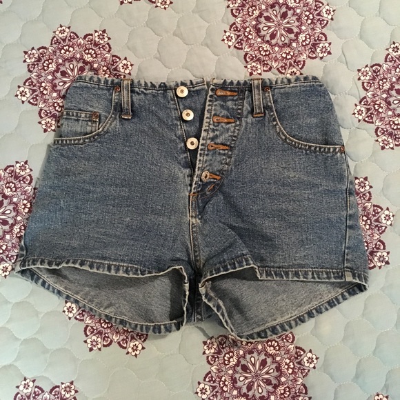 Denim high waist shorts 🌻 - Picture 1 of 4