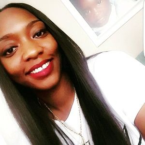 Meet your Posher, Laquita