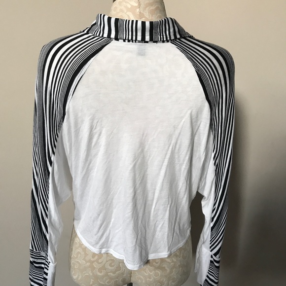 Bebe Striped Top - Picture 6 of 8