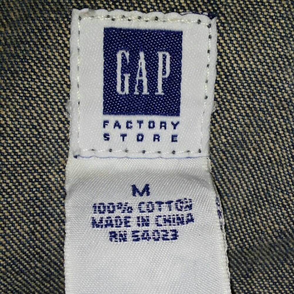 ❌SOLD ❌Gap Trucker Classic Jean Jacket 💙 - Picture 3 of 4